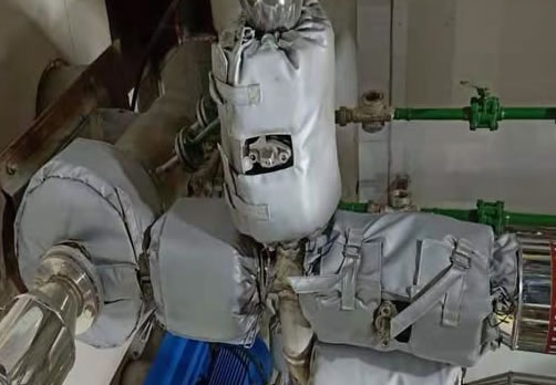 高溫管道<a href=http://m.srxzlg.com/e/tags/?tagname=%E4%BF%9D%E6%B8%A9%E9%9A%94%E7%83%AD target=_blank class=infotextkey>保溫隔熱</a>衣