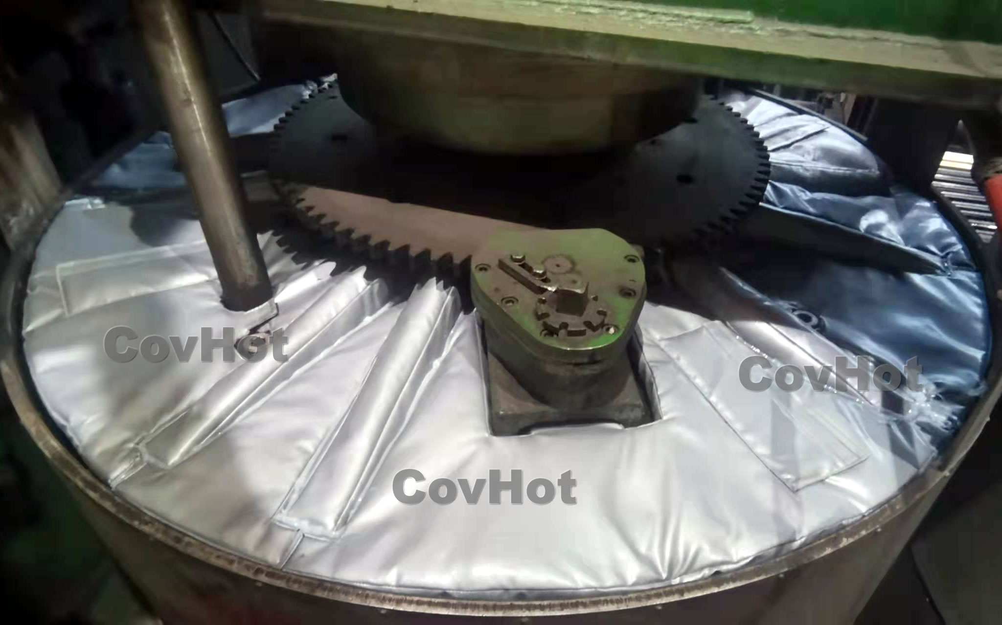 <a href=http://m.srxzlg.com/e/tags/?tagname=%E7%A1%AB%E5%8C%96%E6%9C%BA%E4%BF%9D%E6%B8%A9 target=_blank class=infotextkey>硫化機保溫</a>罩,硫化機蓋頂保溫